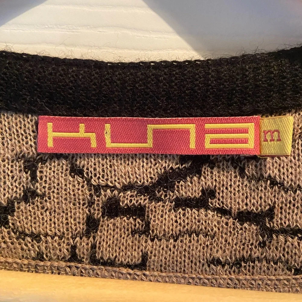 High Quality Baby Alpaca Sweater by Kuna- So pretty and ultra soft! Medium - Picture 3 of 6